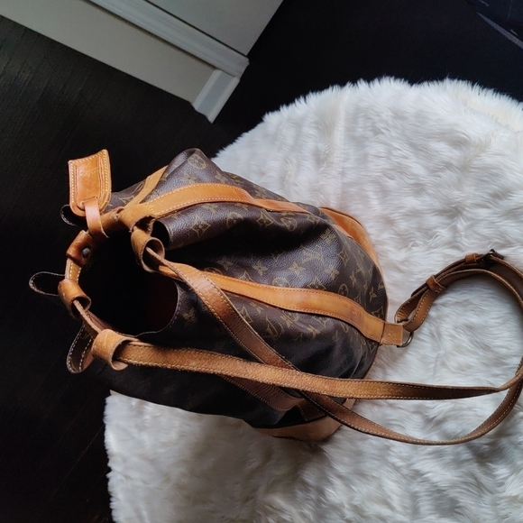 Louis Vuitton vintage bag - Picture 3 of 14
